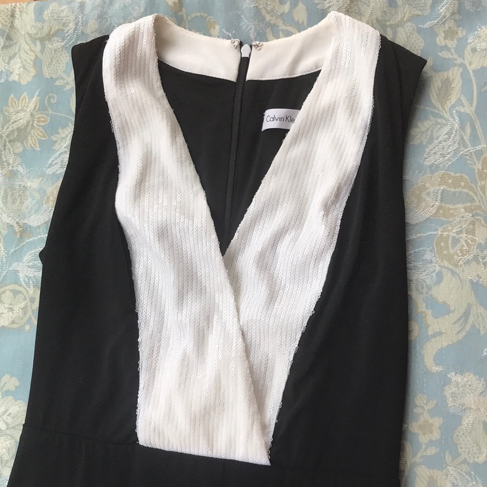 🚫SOLD🚫 Calvin Klein size 2 black gown